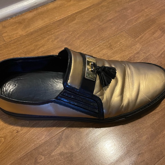 Meet your Posher, Austin - Picture 3 of 3